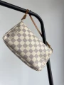 Torebka Louis Vuitton Pochette Accessories Damier Azur
