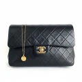 Naszyjnik Chanel CC Upcycled