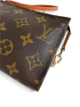 Torebka Louis Vuitton Bucket Pouch GM crossbody